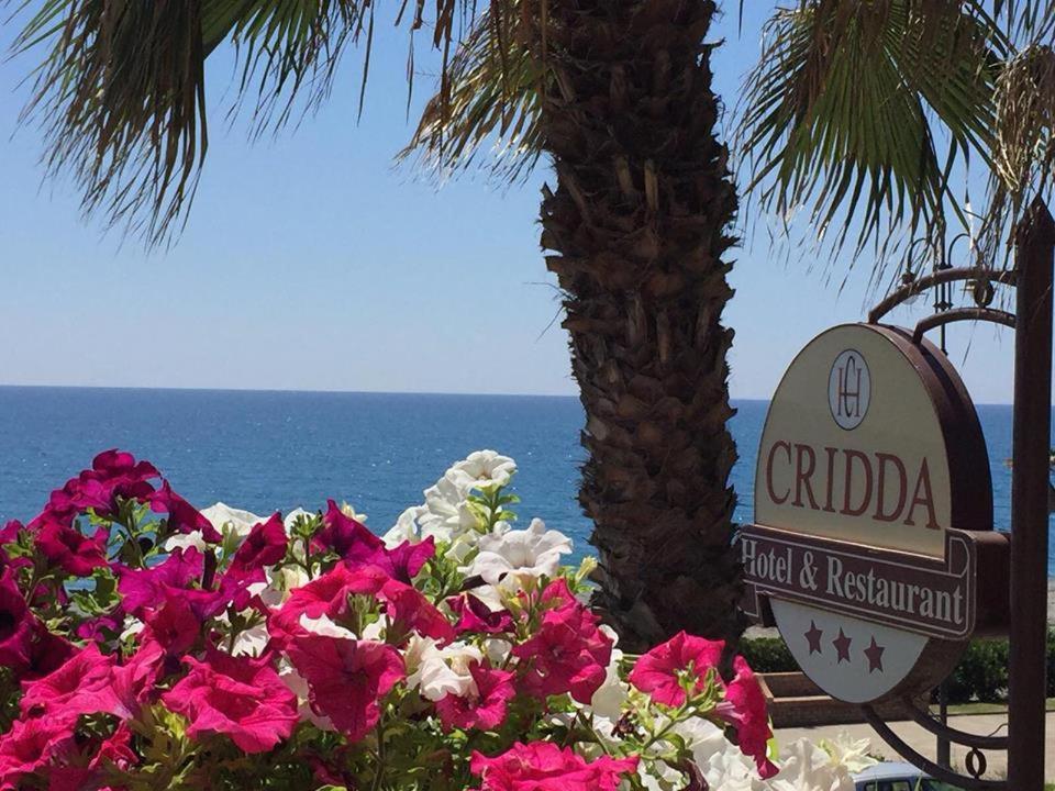 Cridda Hotel & Restaurant Gizzeria Buitenkant foto